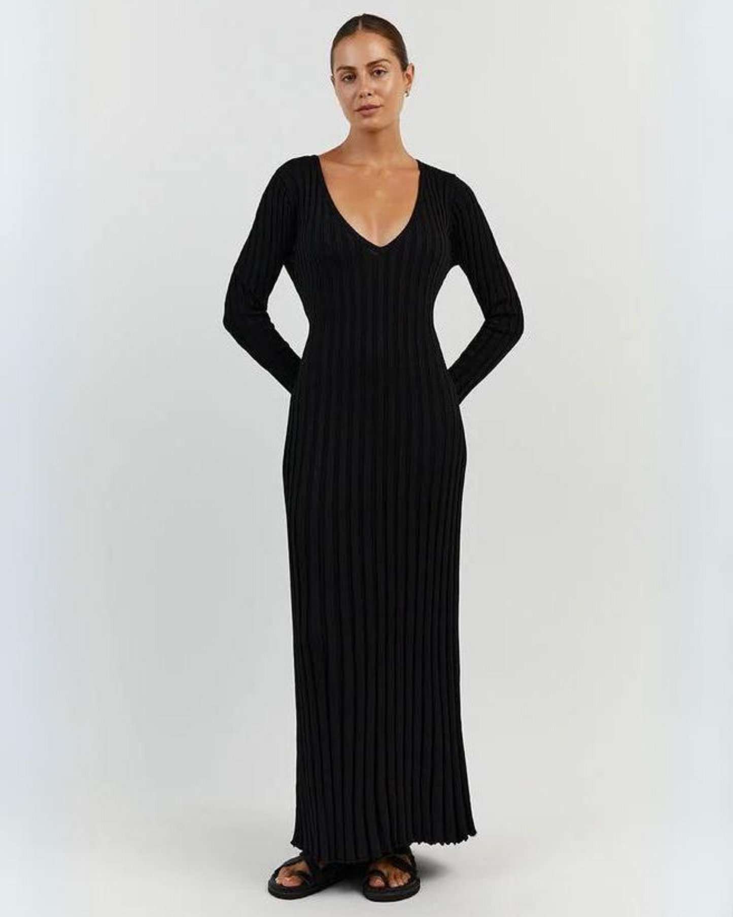 ANTHEA - KNITTED MIDI DRESS