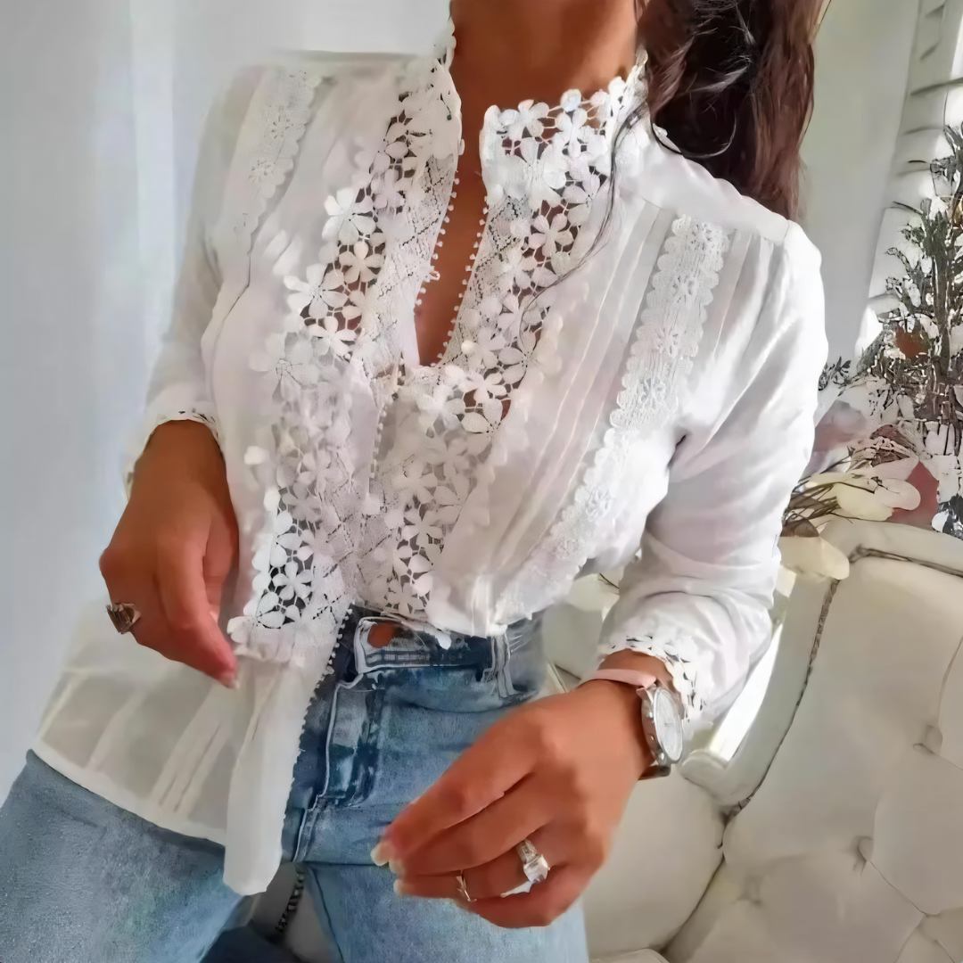 Yassi | Floral Lace Blouse