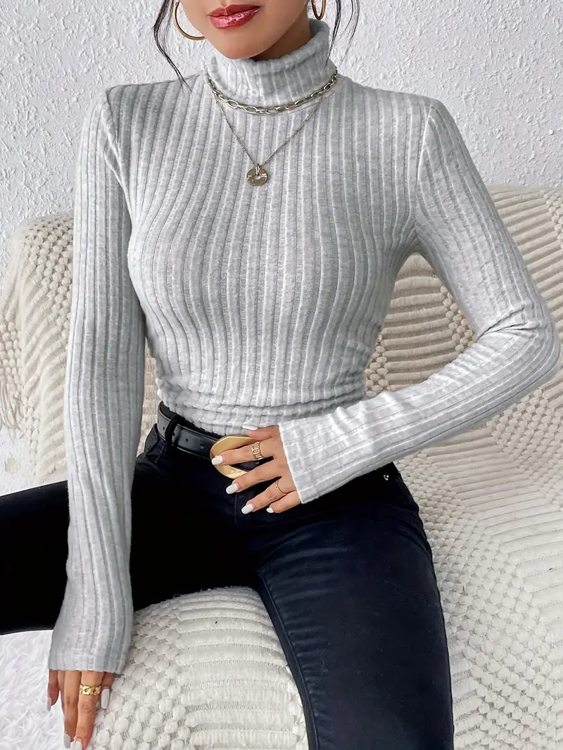 AVERY - Stylish turtleneck jumper