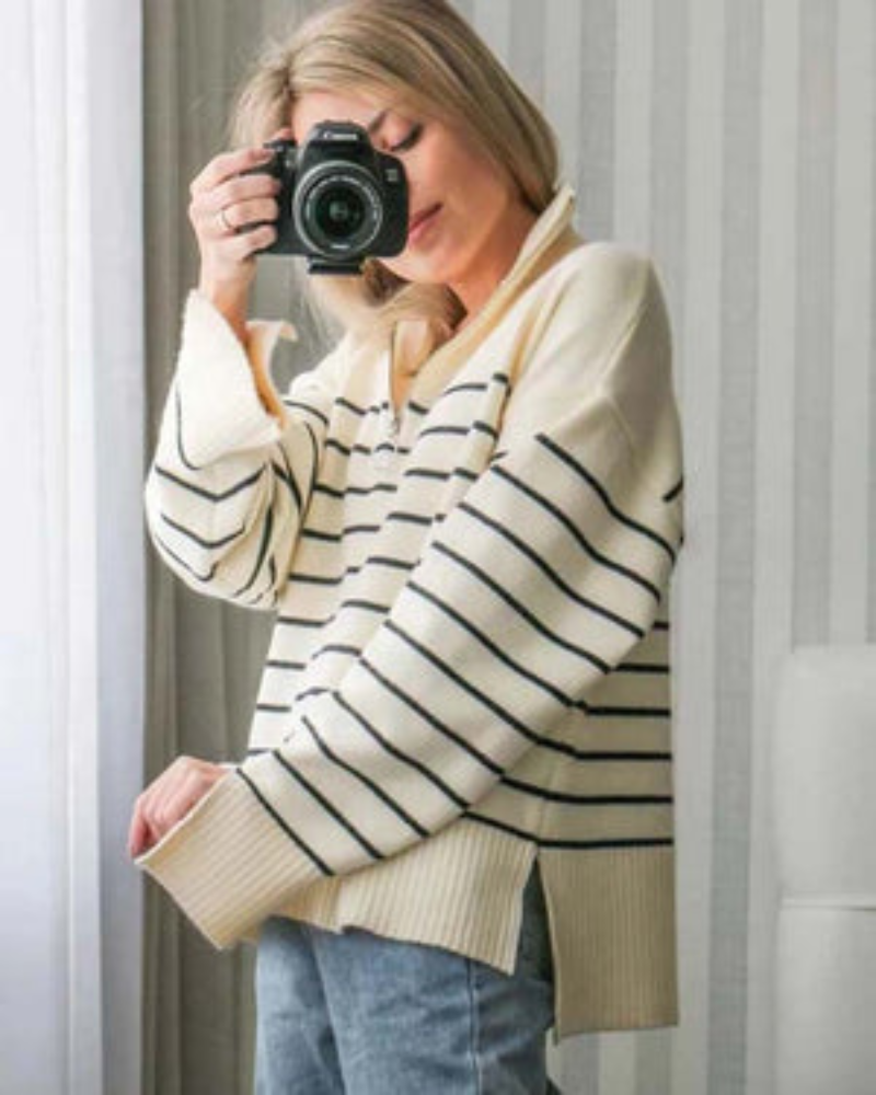 SAMA - ZIPPERED SWEATER WITH STRIPED TRICOT COLLAR