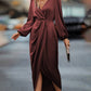 Elegant dress with lantern sleeves and v-neck