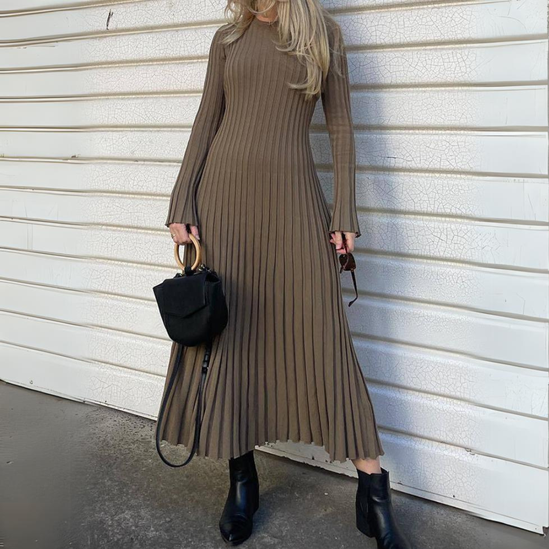 Estelle - Elegant Ribbed Maxi Dress