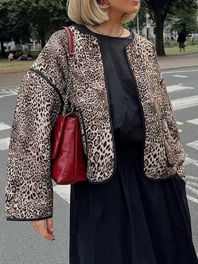 Contrast Trim Leopard Printed Winter Coat