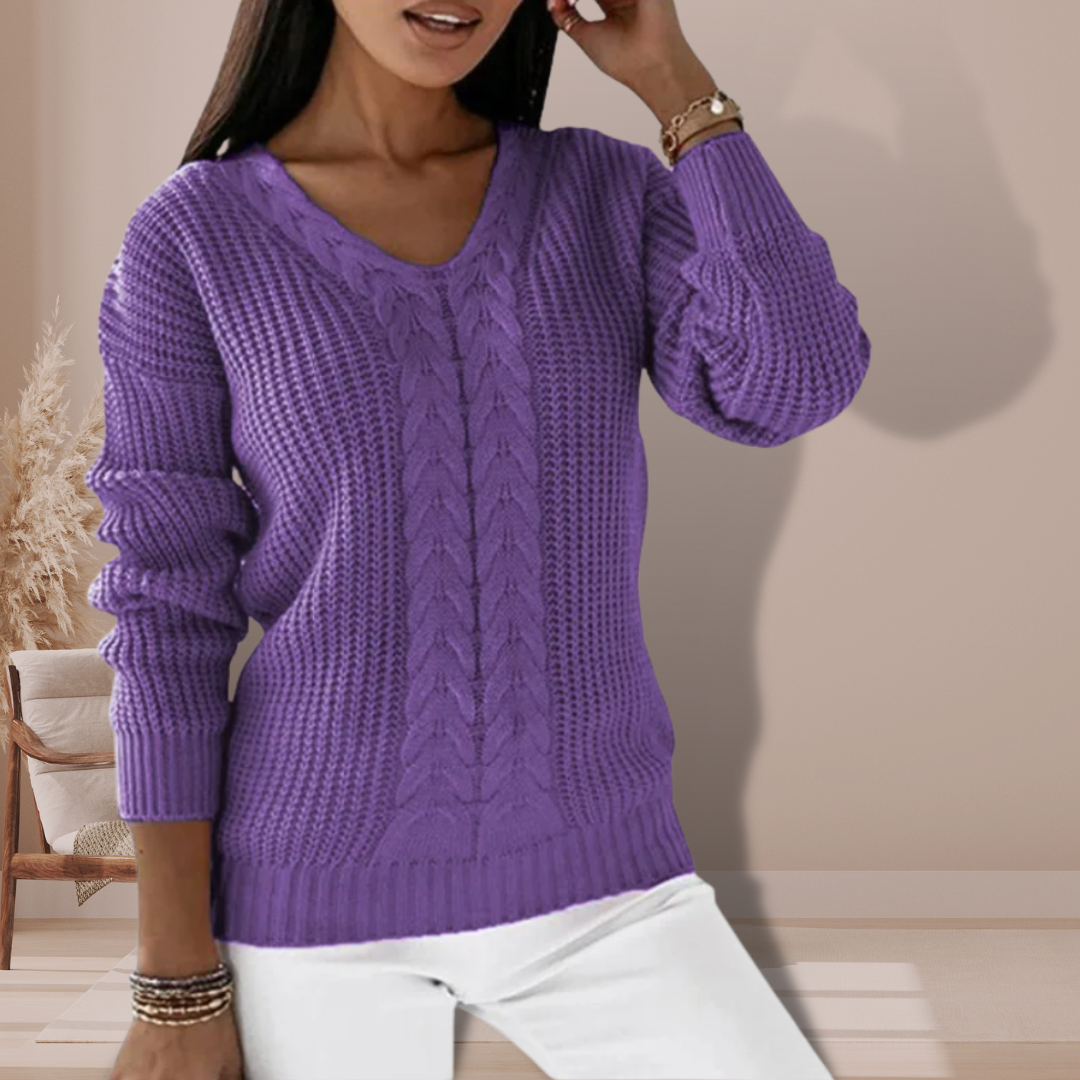 Ella | Cable-knit sweater with V-neck