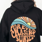 Kira -  Stylish Hoodie "Forever chasing sunsets"