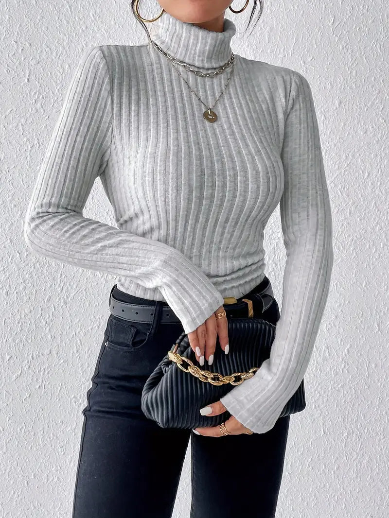 AVERY - Stylish turtleneck jumper