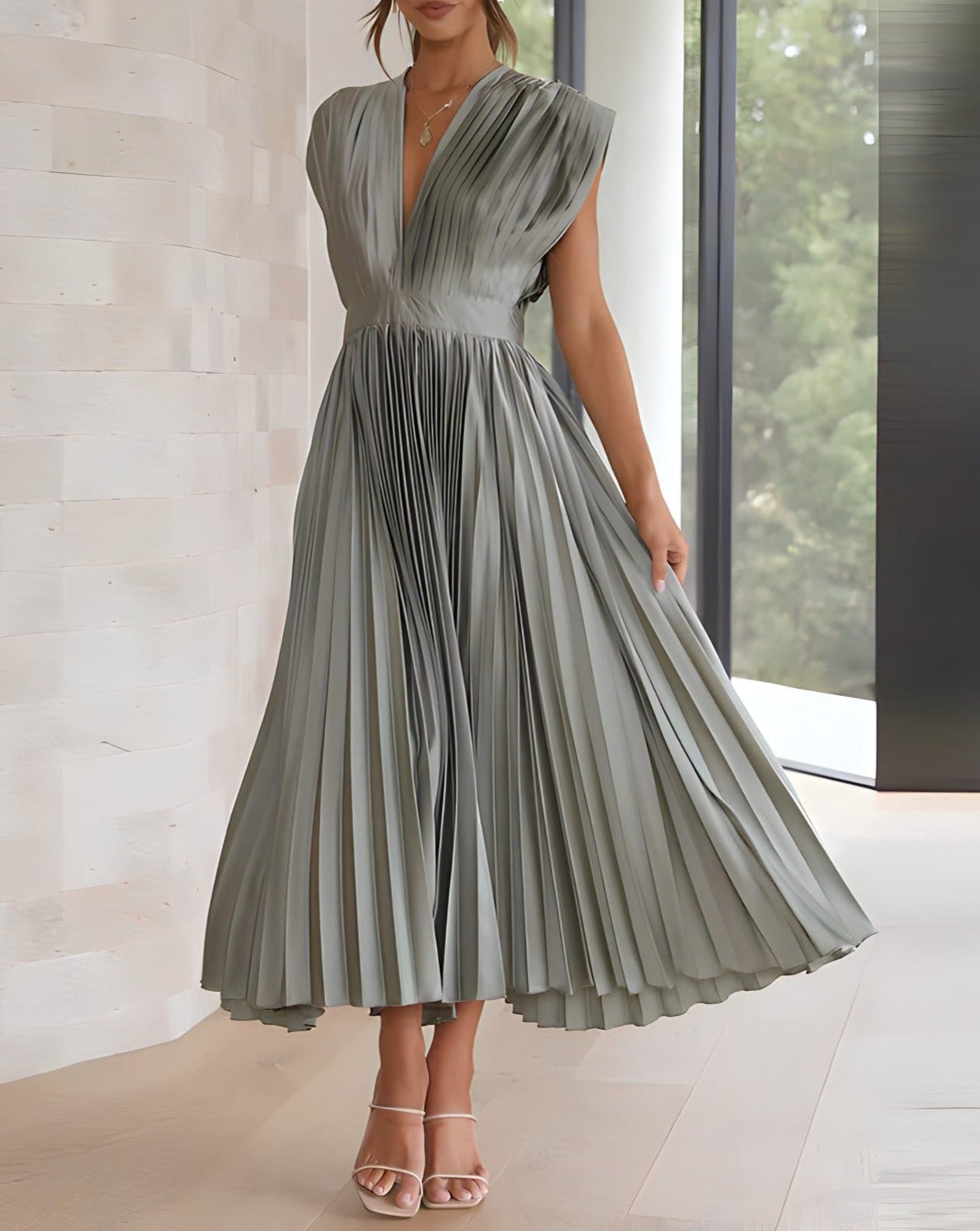 Elena - Sleeveless Pleated Midi Dress