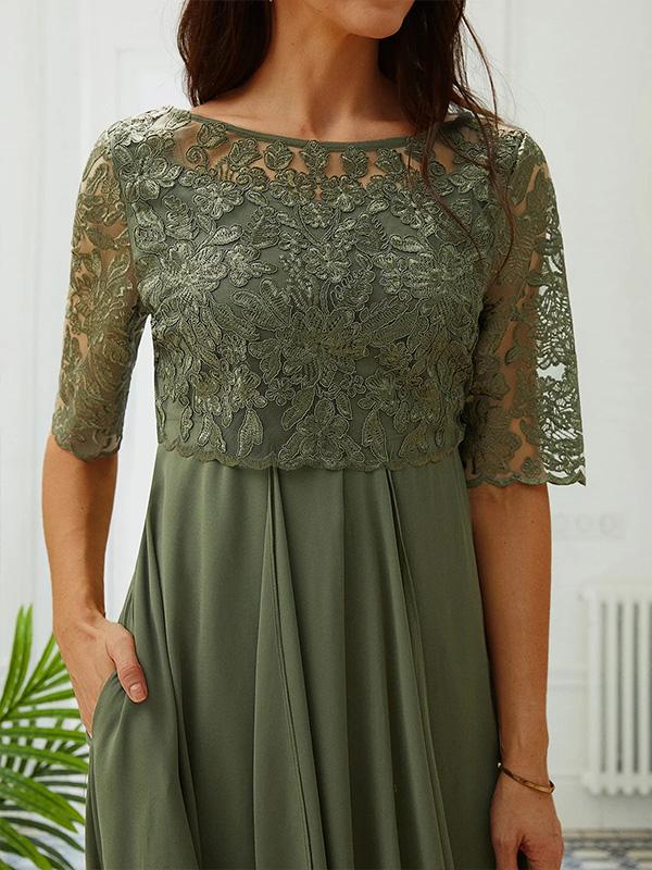 Elegant Lace Panel Midi Dress