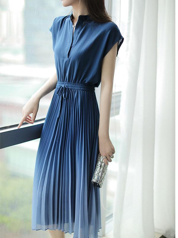 Pleated Gradient Tie Elastic Waist Dress